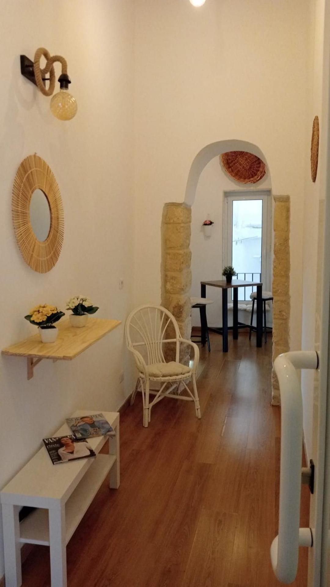 Dimora Albicocca Apartment Bari Ngoại thất bức ảnh